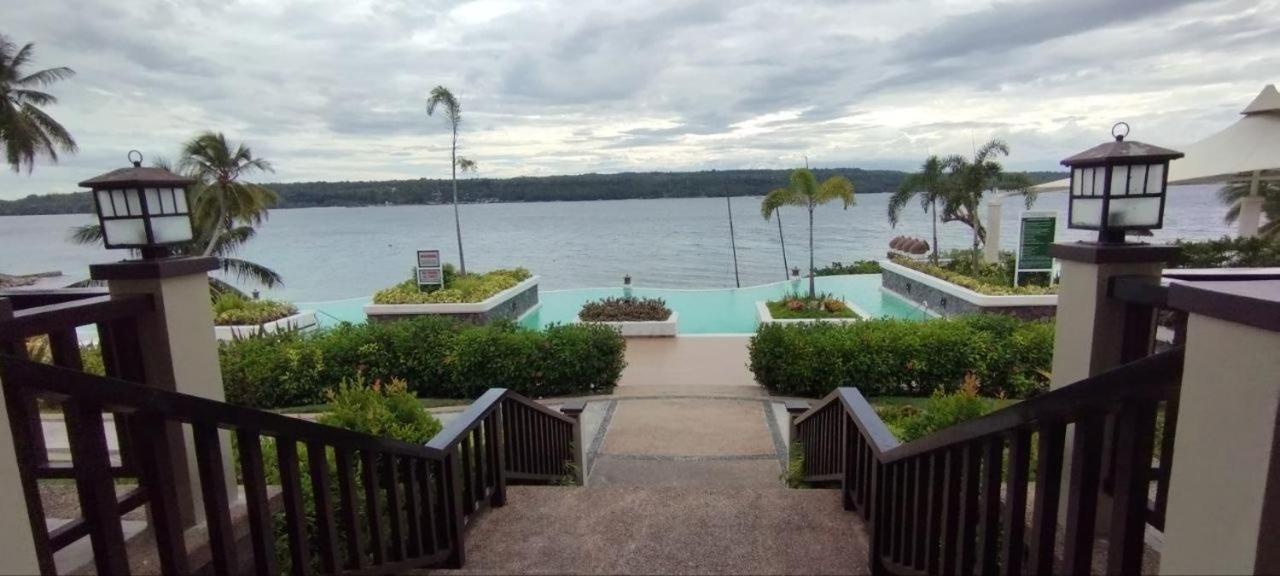 Kembali Condo Resort With Sea View Davao Stadt Exterior foto