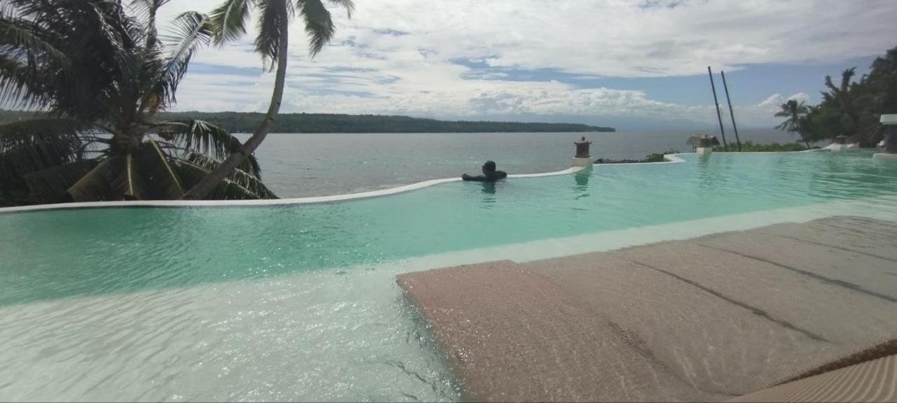 Kembali Condo Resort With Sea View Davao Stadt Exterior foto
