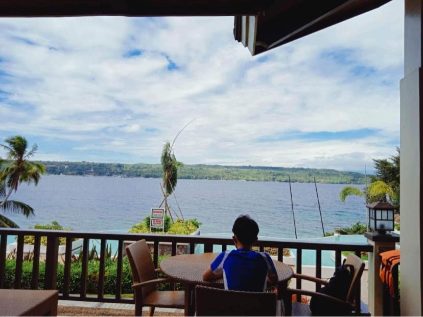 Kembali Condo Resort With Sea View Davao Stadt Exterior foto